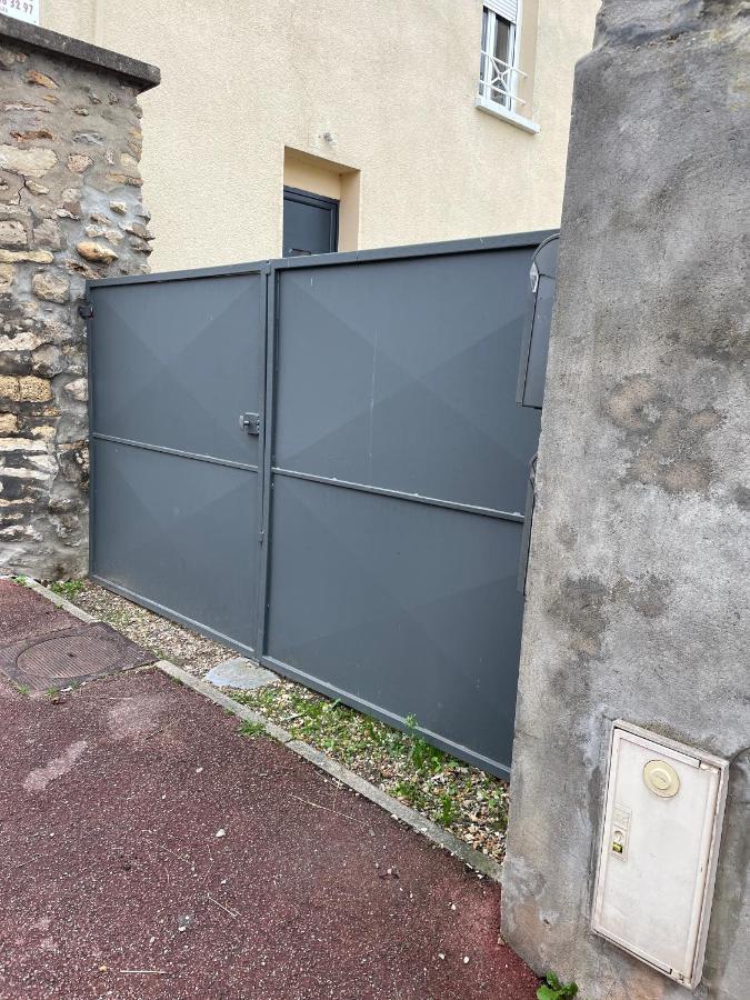 Agreable Maison De Ville A Pacy Sur Eure Экстерьер фото